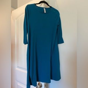 Turquoise Cotton Dress w/ Pockets. Medium